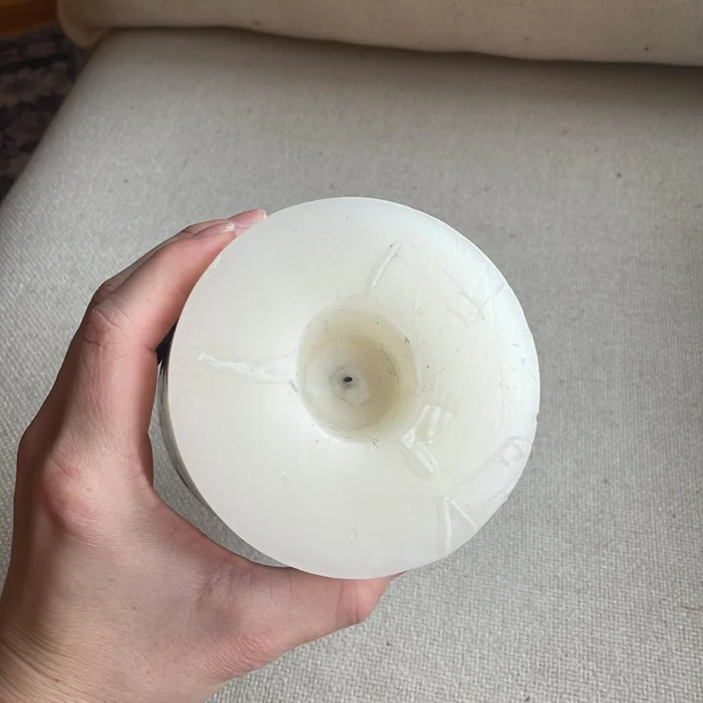 Crate&Barrel candle